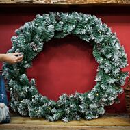 1m Battery Frosted Christmas Wreath, Warm White LEDs