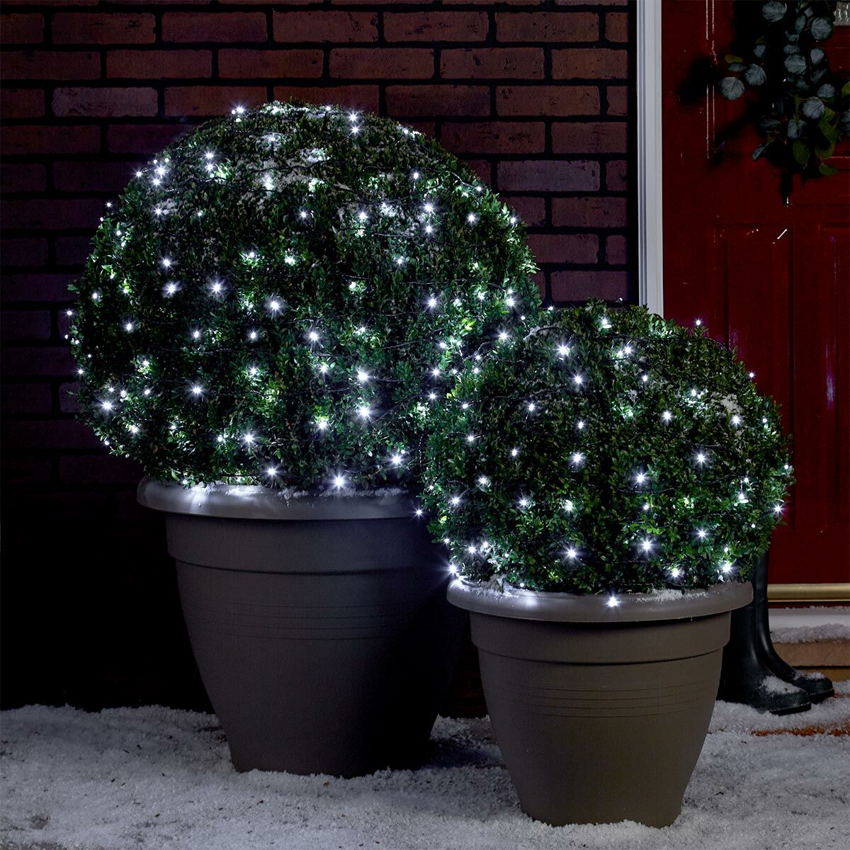 20m Indoor & Outdoor Battery Fairy Lights, White LEDs, Green Cable image 1