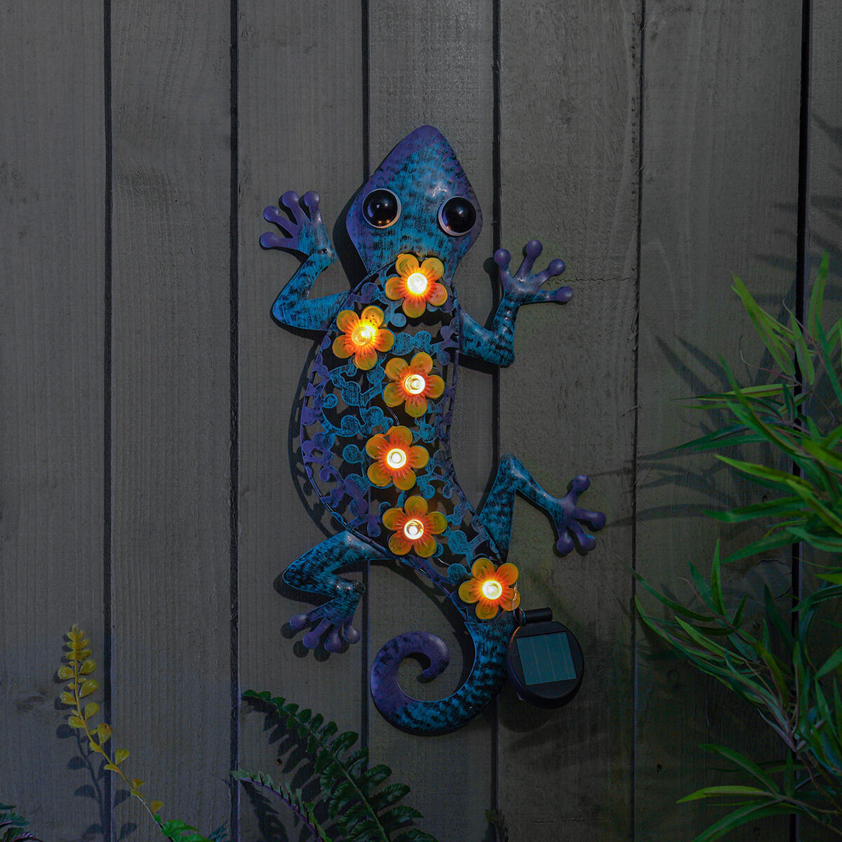 Solar Metal Gecko Fence Decoration Light image 4