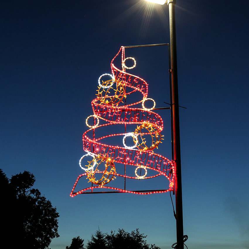 2m Aluminium Outdoor LED Rope Light Christmas Tree Motif